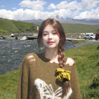 昂首挺胸